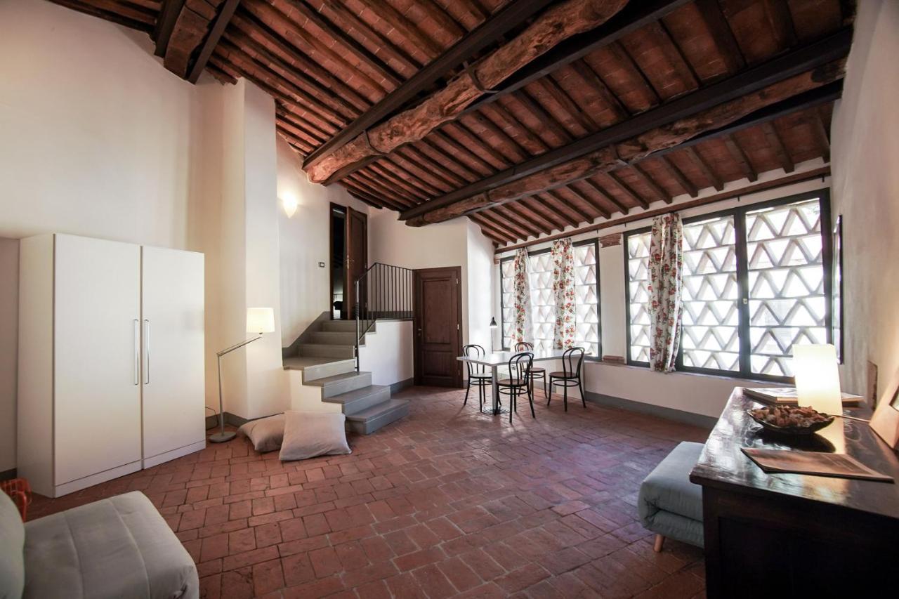 La Fabbrica * Calci